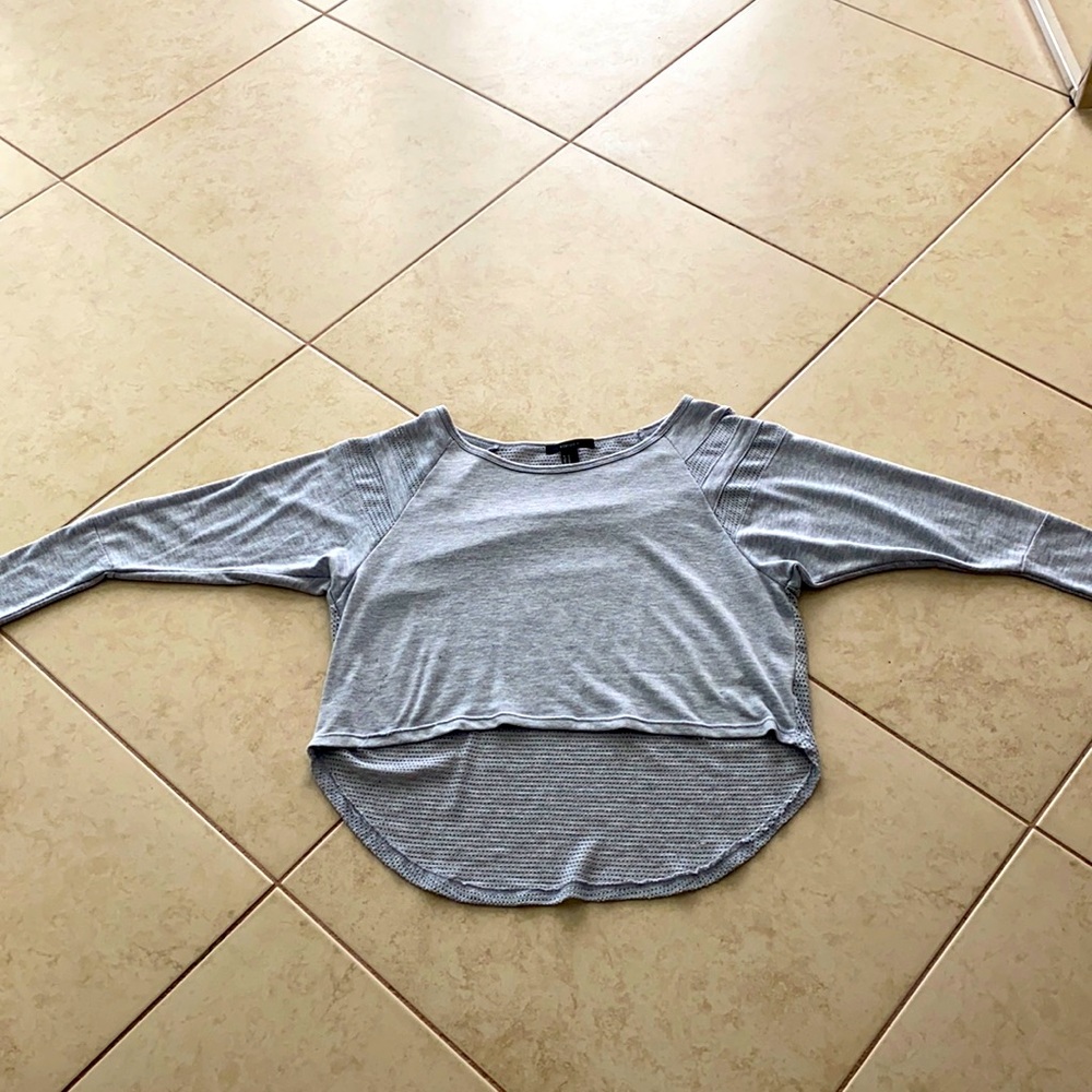 GREY LONG SLEEVE CROP TOP - MESH BACK